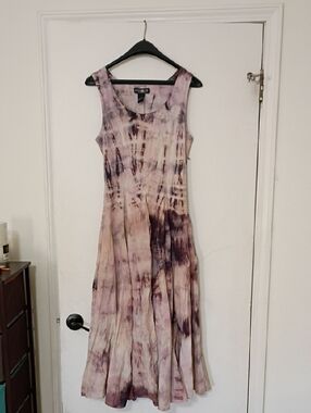 On Hold The Pyramid Collection Tie Dye Dress S